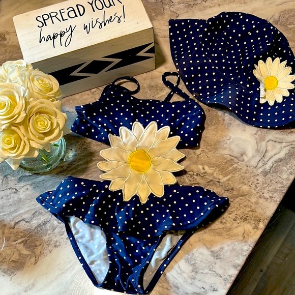 Polka Dot Kids Swim Set with Daisy Design - Picture 1 of 5